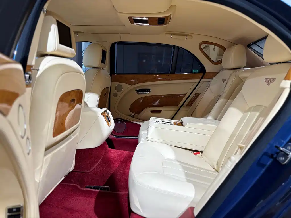 Bentley Mulsanne 2013 — фото 19