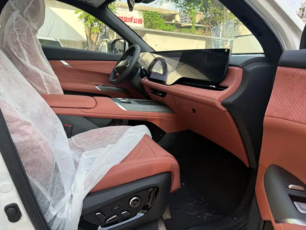 Changan CS75 PLUS 2026 — фото 16