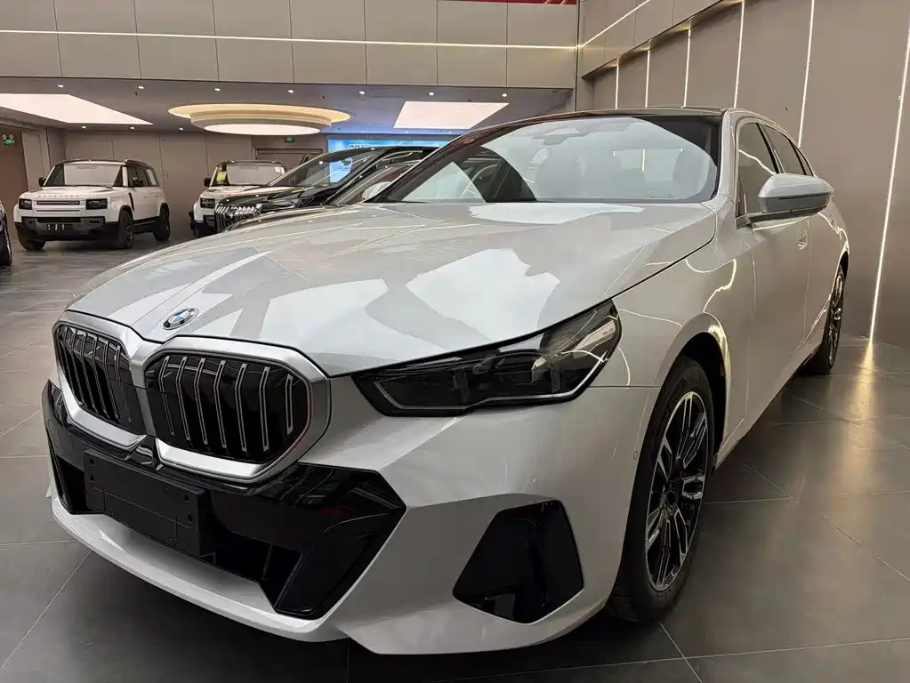 BMW 5 Series 2026