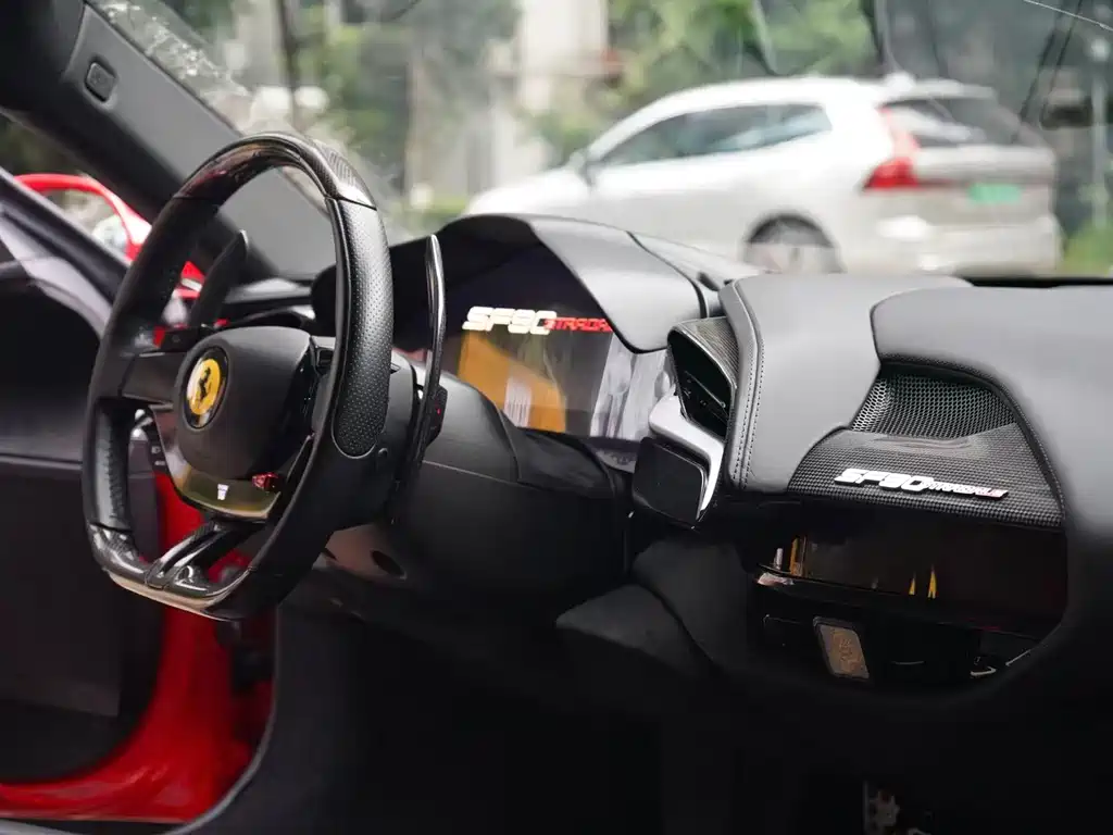 Ferrari SF90 2023 — фото 20