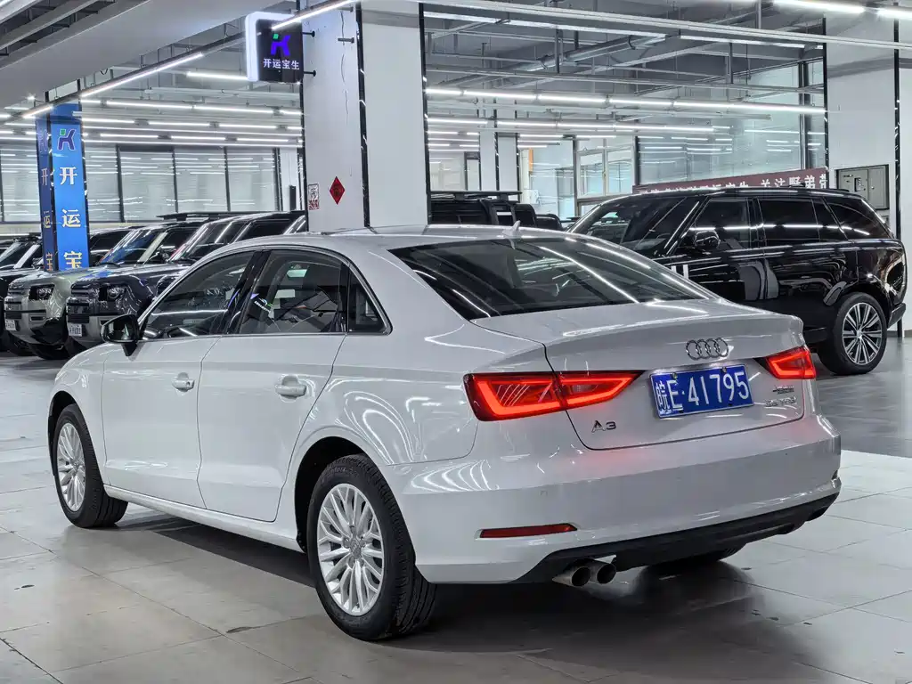 Audi A3 2016 — фото 4