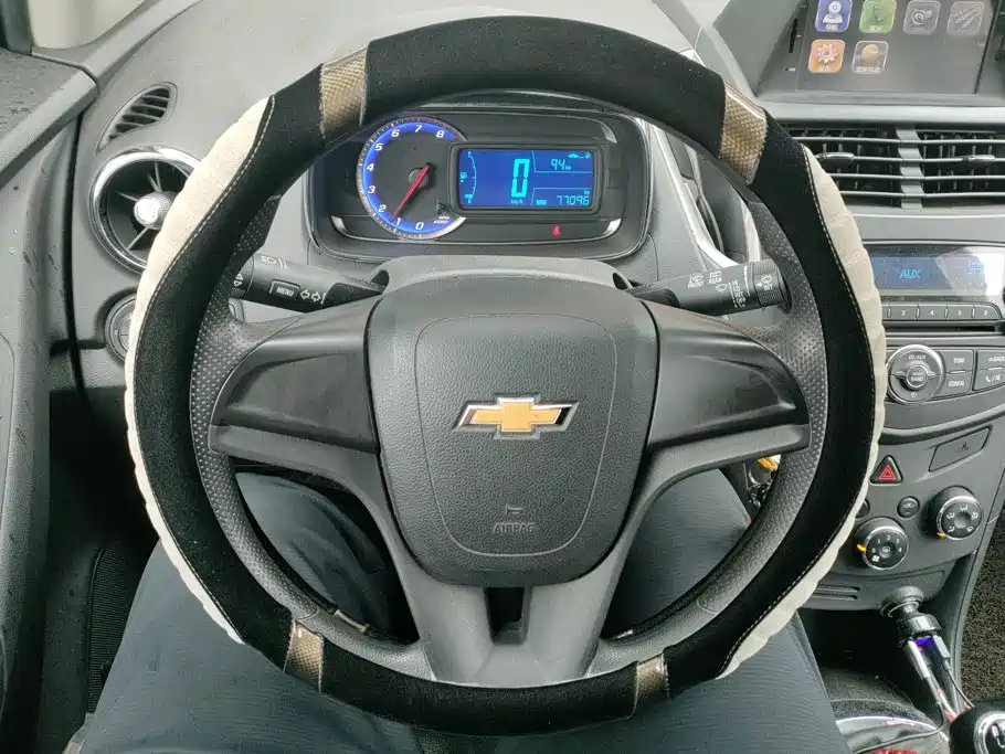 Chevrolet Trax 2017 — фото 15