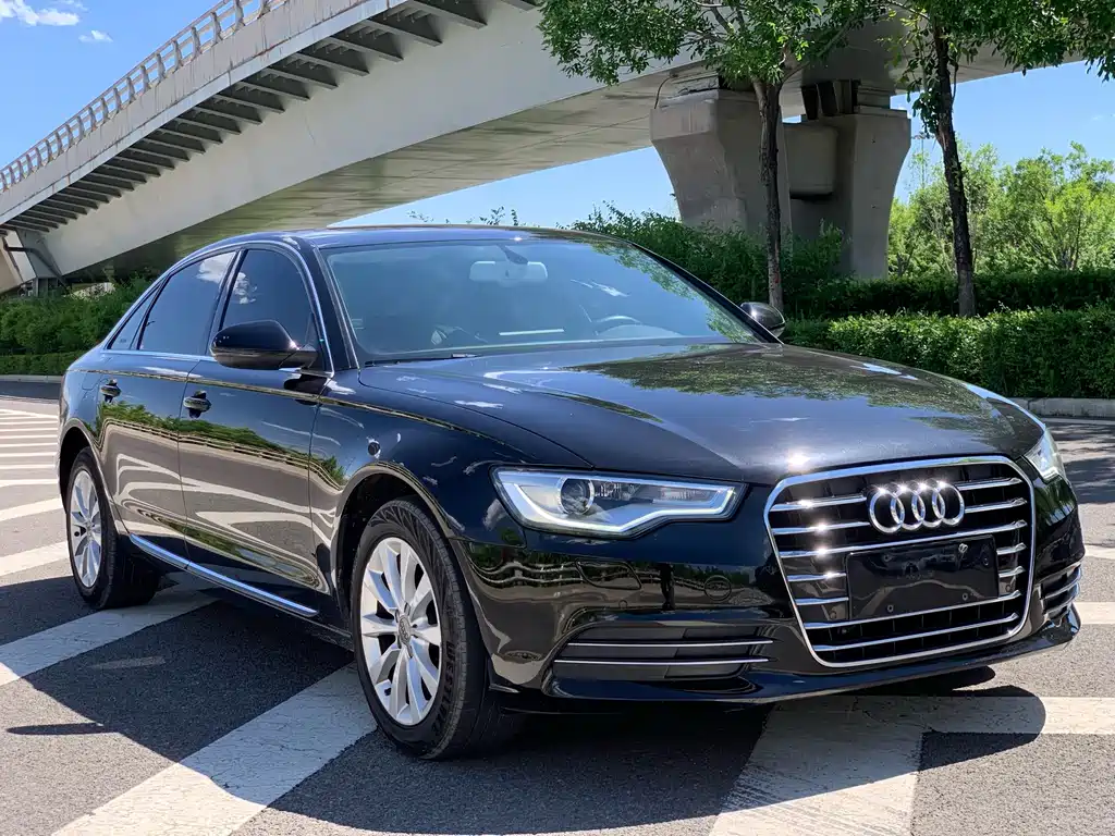 Audi A6L 2015 — фото 2