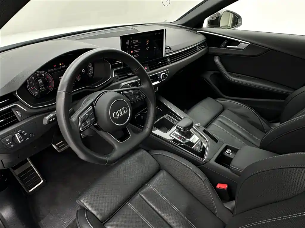 Audi A4L 2024 — фото 16