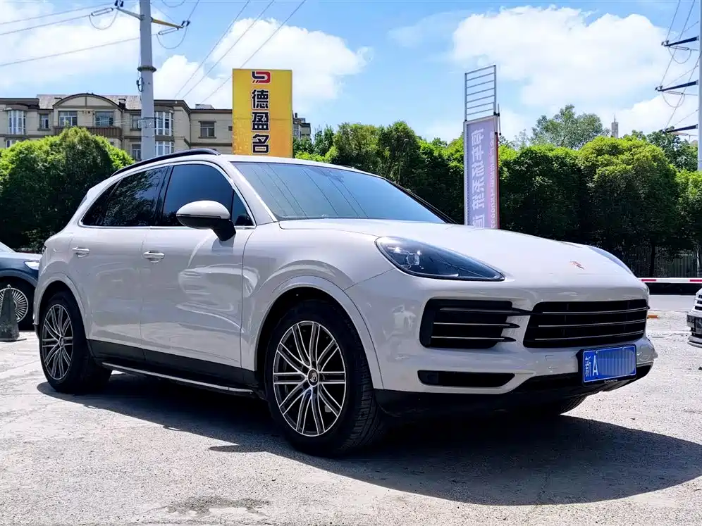 Porsche Cayenne 2019 — фото 3