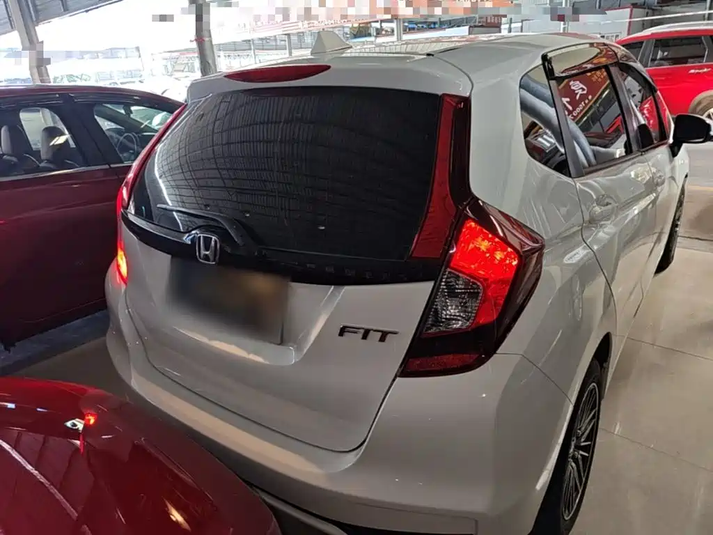 Honda Fit 2019 — фото 6