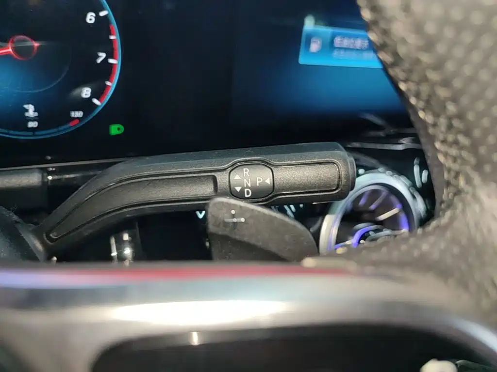 Mercedes-Benz GLA 2021 — фото 14