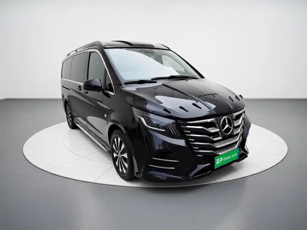 Mercedes-Benz Vito 2023 — фото 7