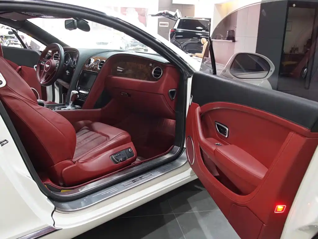 Bentley Continental 2014