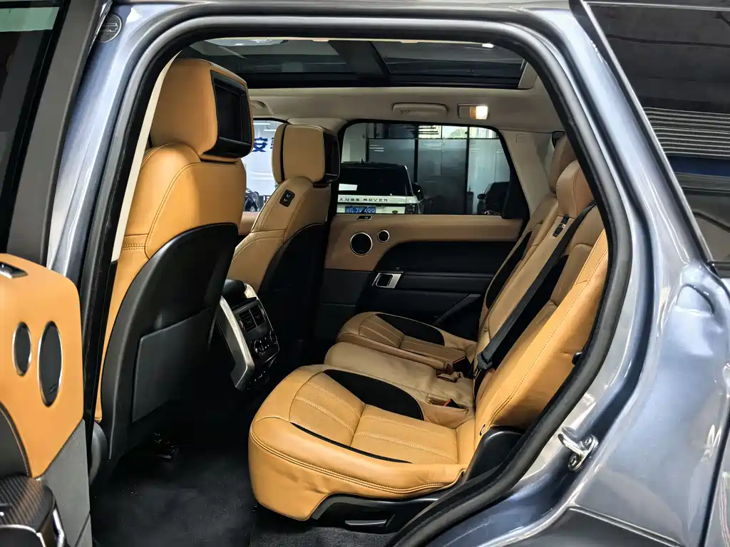 Land Rover Sport 2022 — фото 15