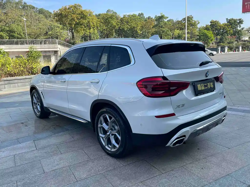 BMW X3 2019 — фото 8