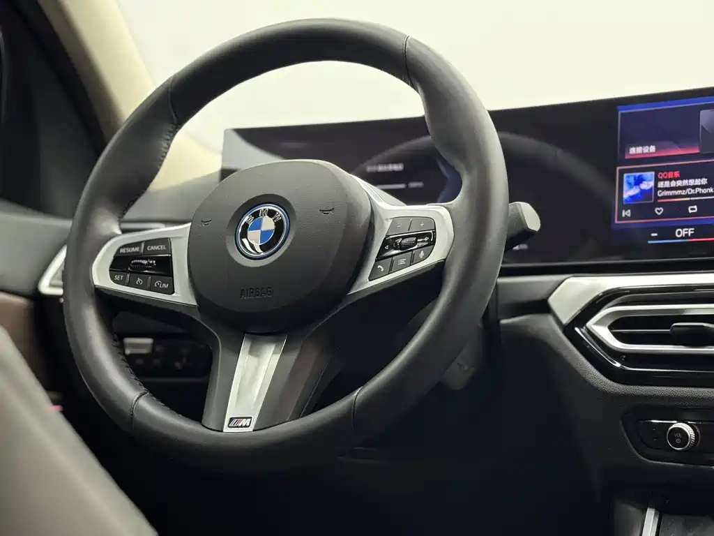 BMW i3 2024 — фото 19