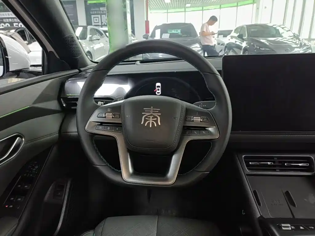BYD Qin L 2026 — фото 11