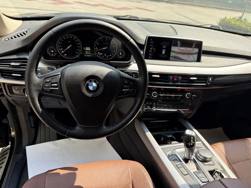 BMW X5 2019 — фото 12