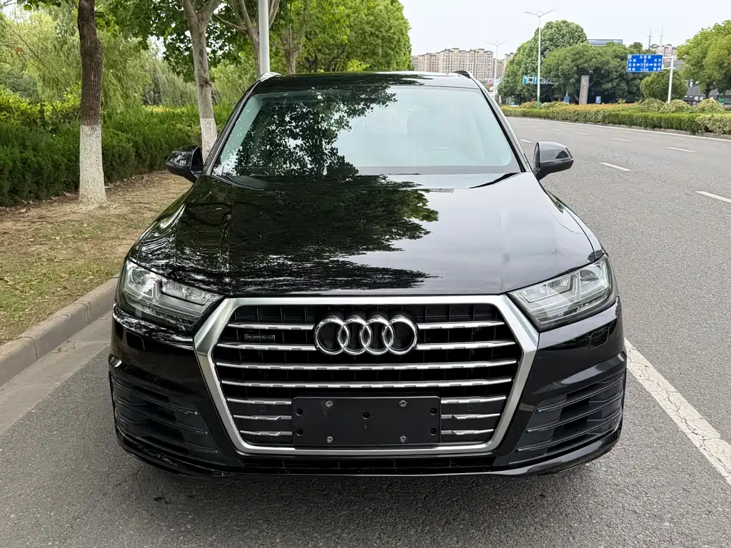 Audi Q7 2017 — фото 2