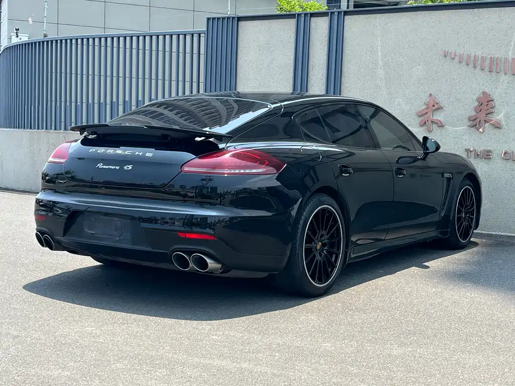 Porsche Panamera 2016 — фото 8