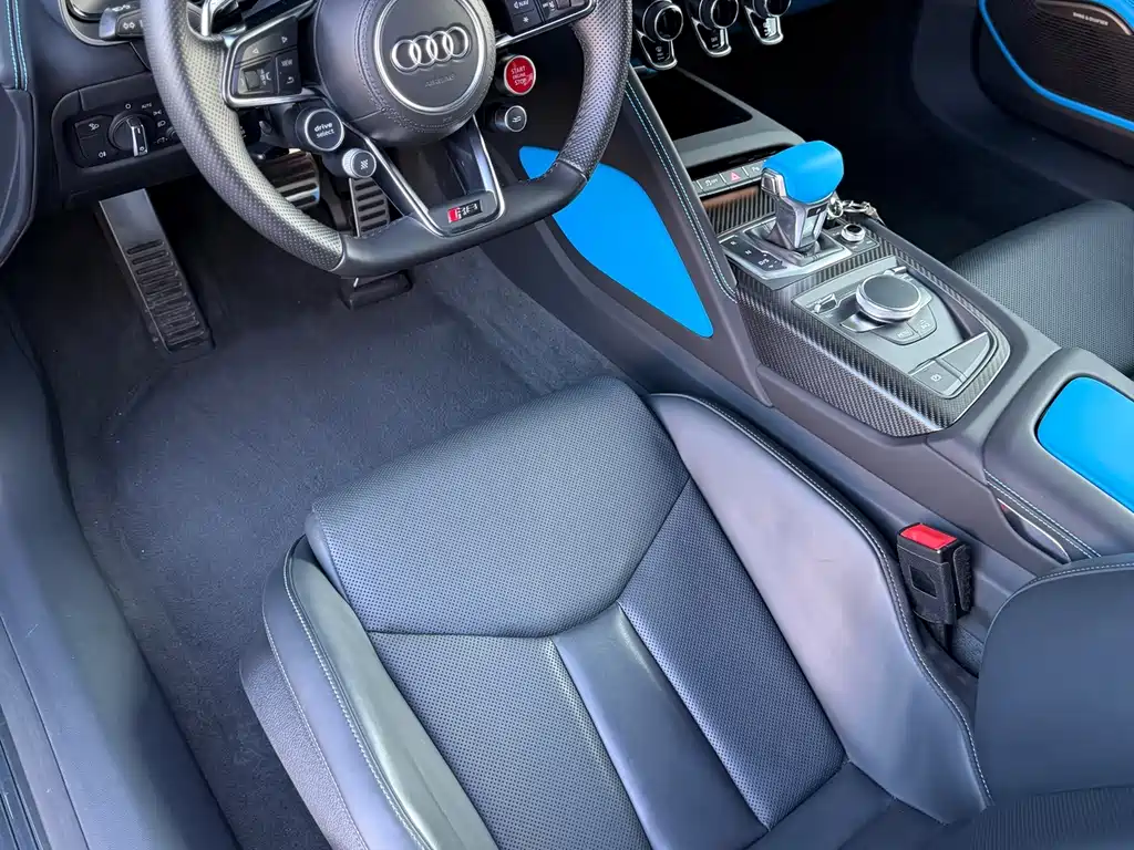 Audi R8 2016 — фото 10