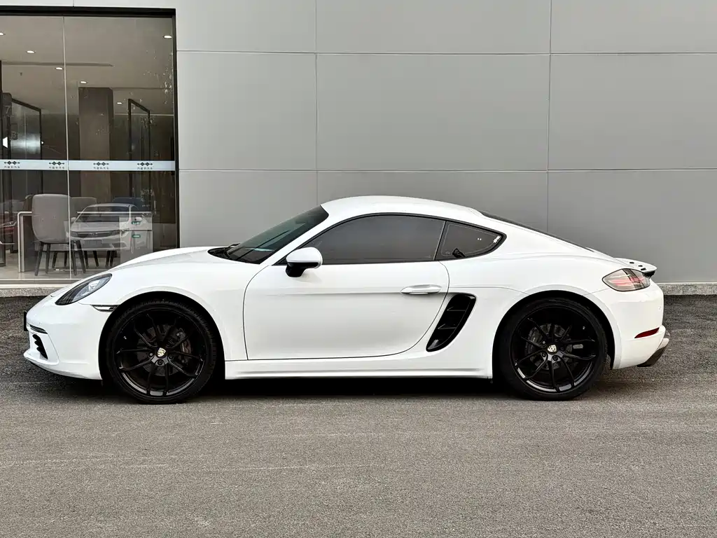 Porsche 718 2018