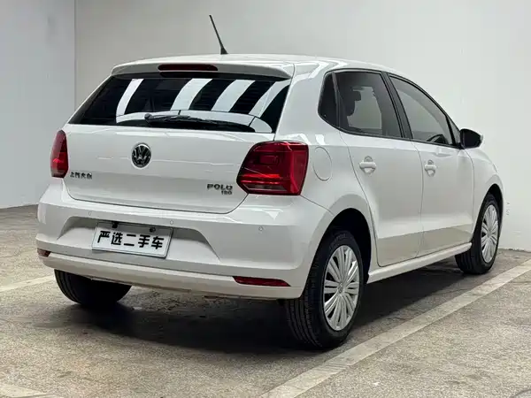 Volkswagen Polo 2016