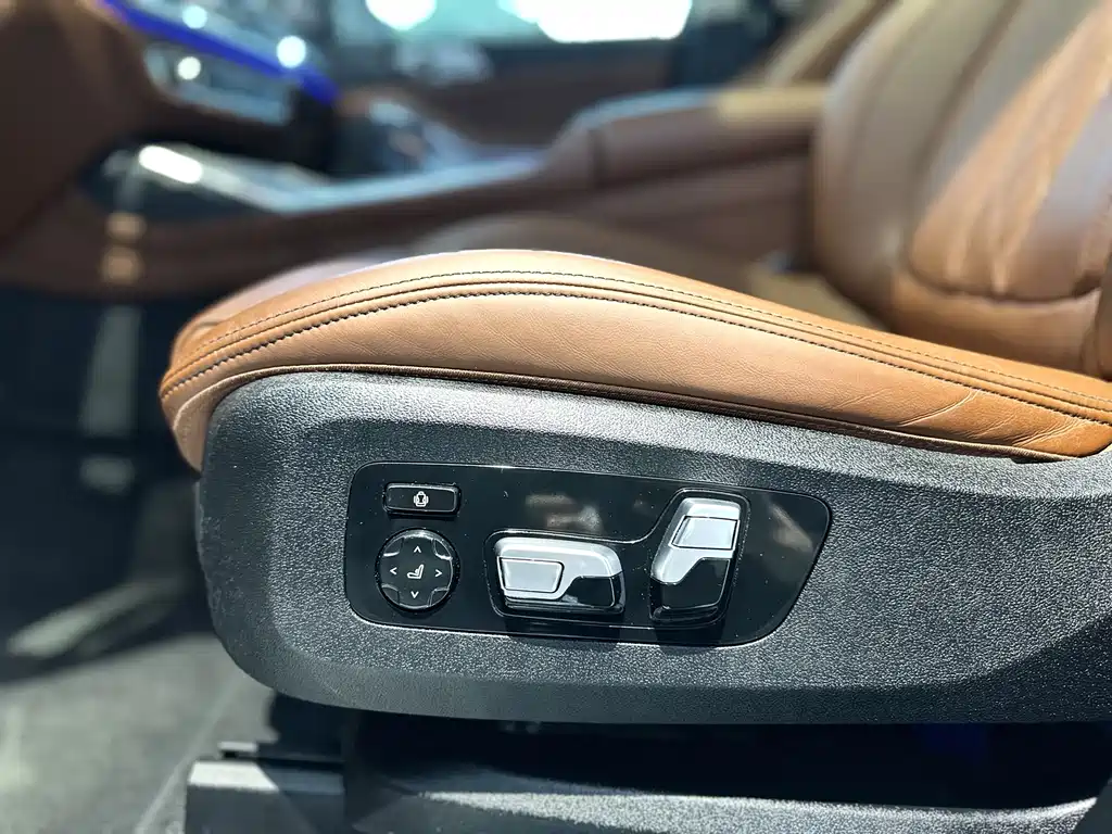 BMW X7 2022 — фото 8