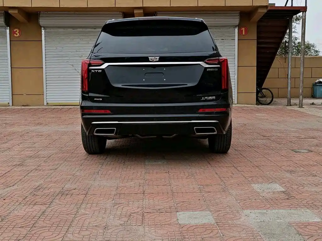 Cadillac XT6 2026 — фото 8