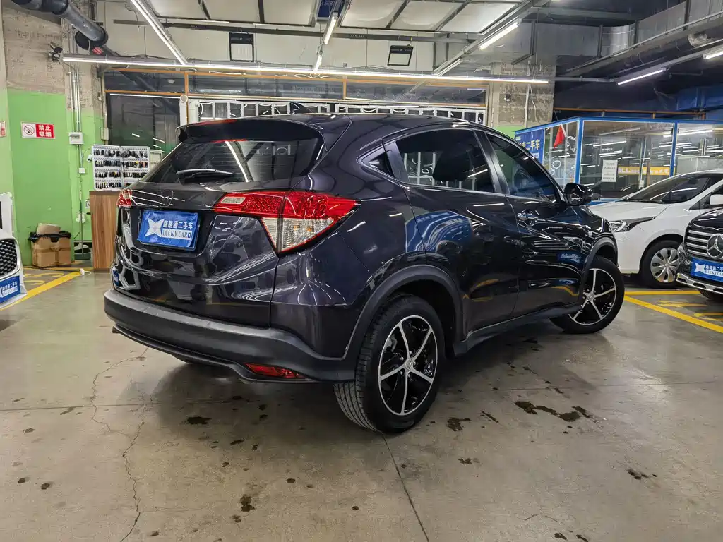 Honda Vezel 2021 — фото 6