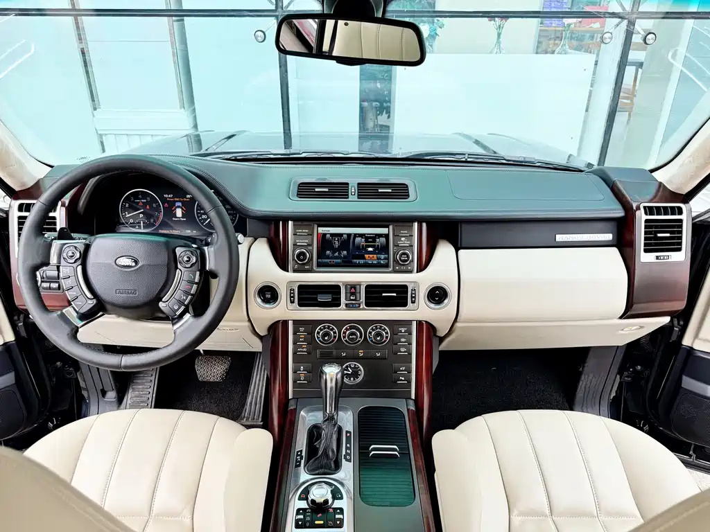 Land Rover Range Rover 2012 — фото 17