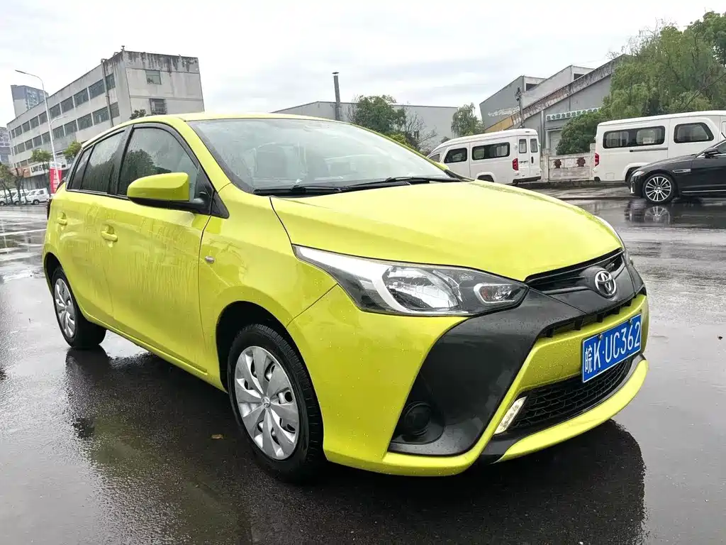 Toyota Yaris L 2017