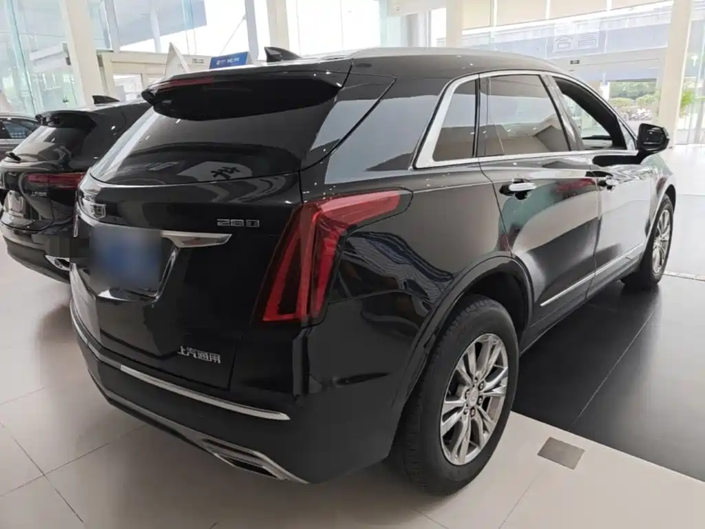 Cadillac XT5 2020 — фото 7