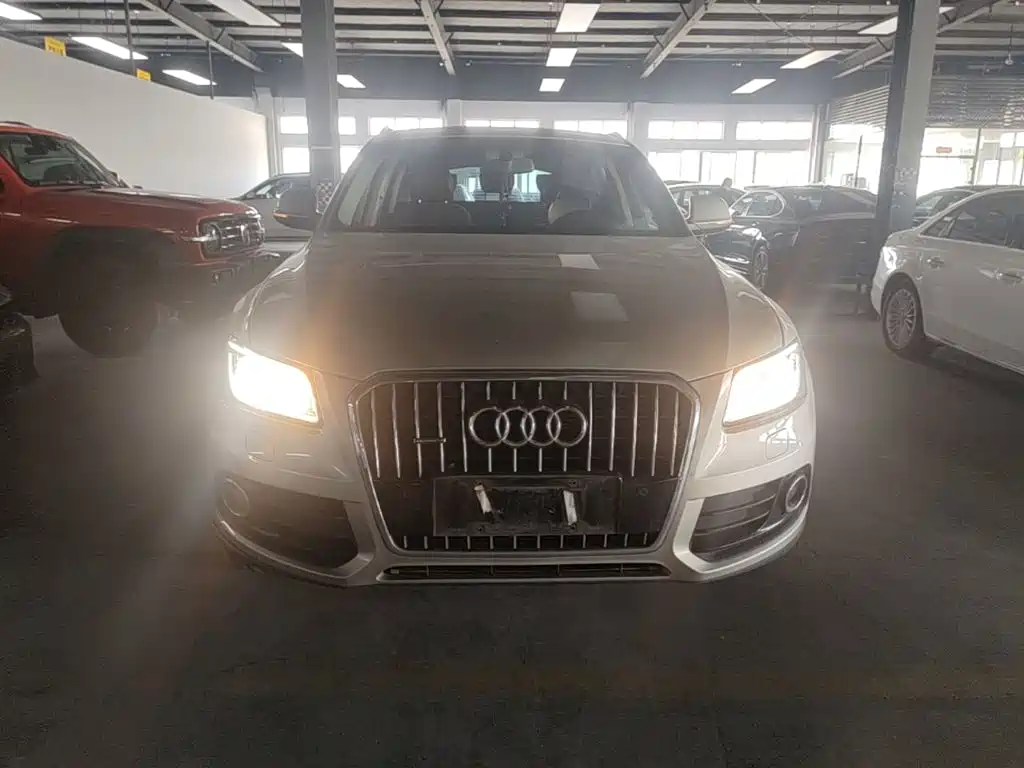 Audi Q5 2015 — фото 3