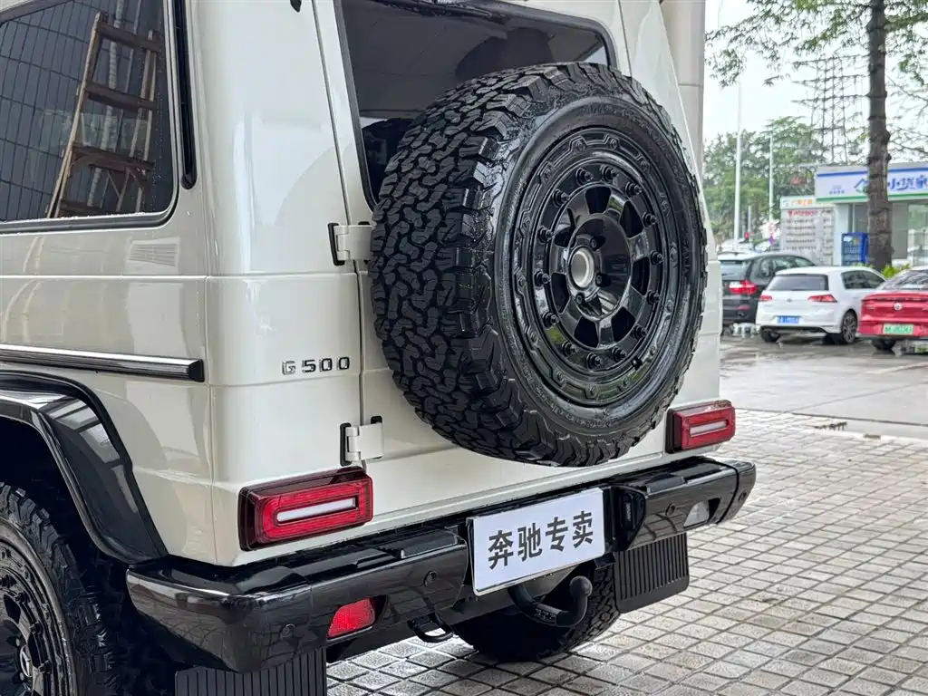Mercedes-Benz G-Class 2015 — фото 26