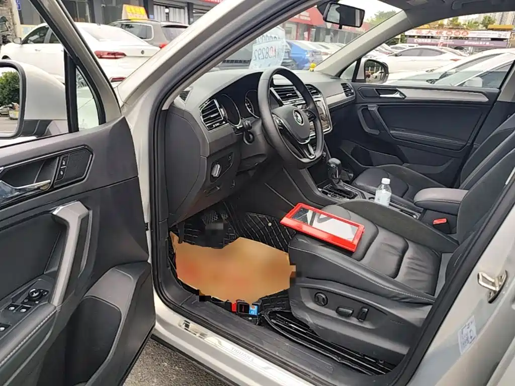 Volkswagen Tiguan L 2019 — фото 16