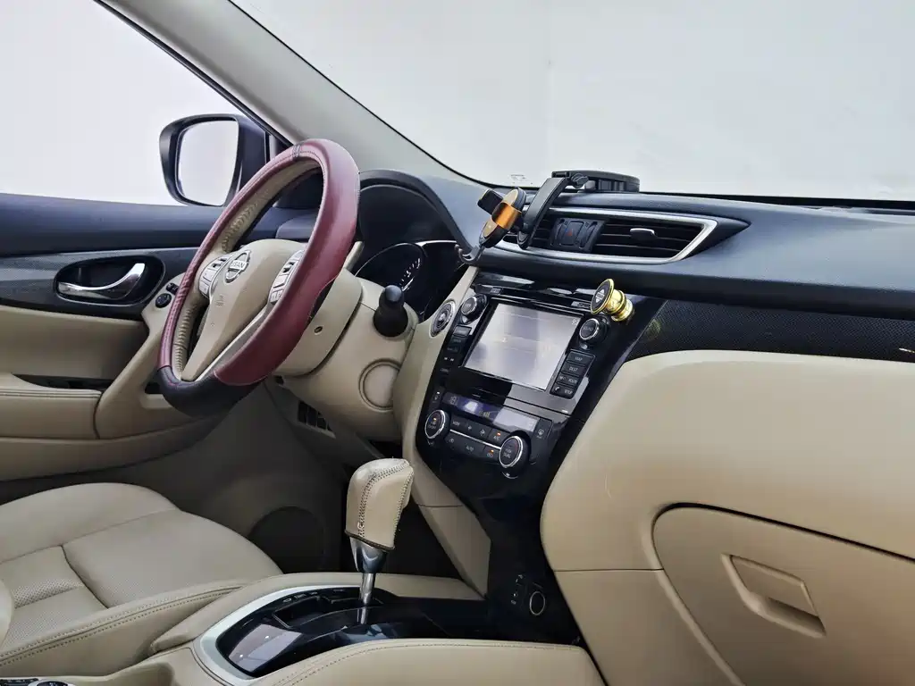 Nissan X-Trail 2014 — фото 10