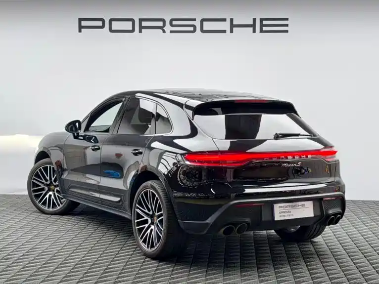 Porsche Macan 2023 — фото 6