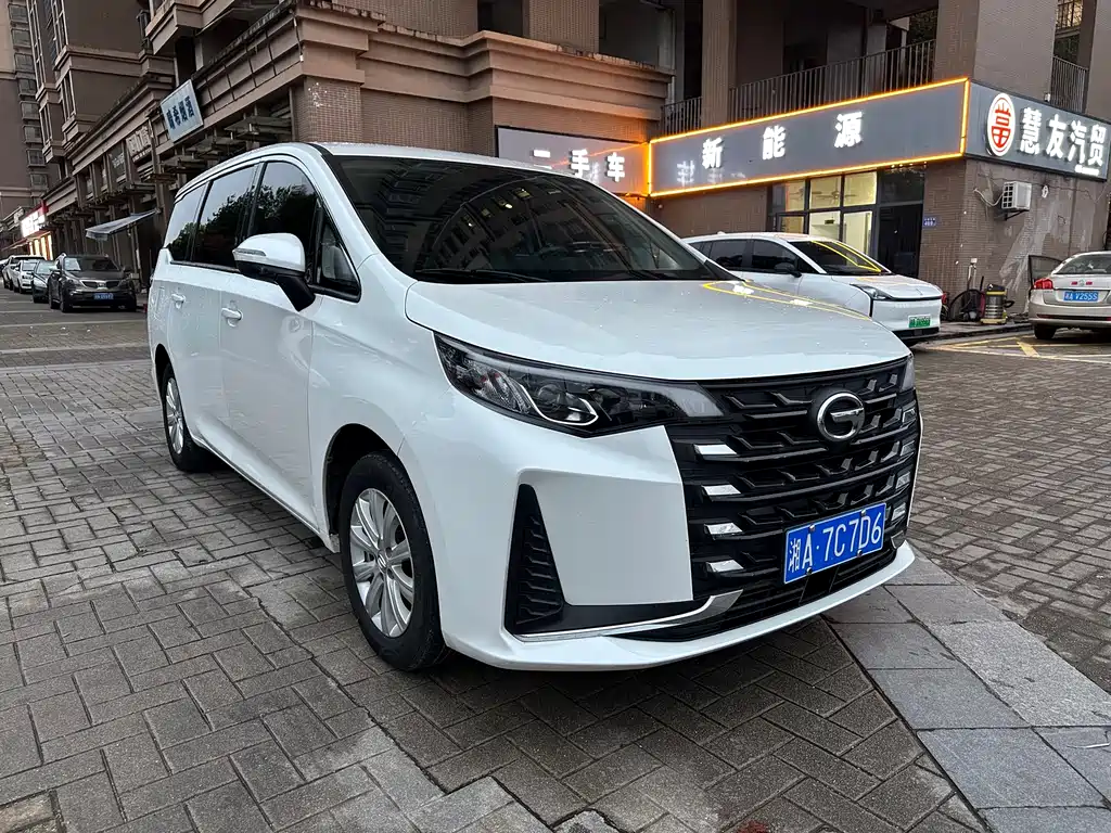 GAC Motor Trumpchi M6 2023 — фото 3