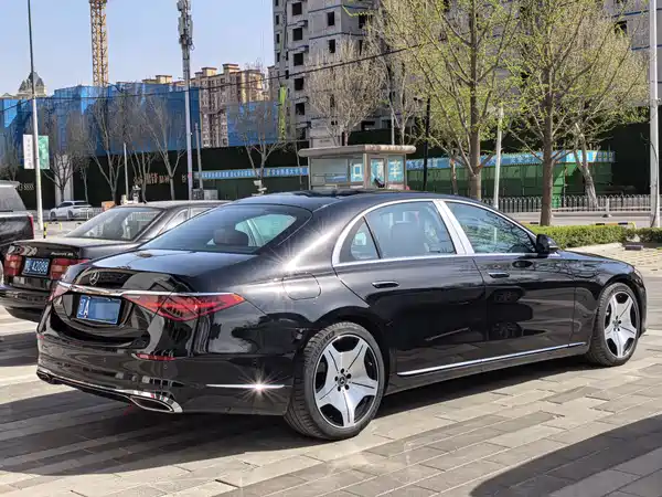 Mercedes-Benz S-Class 2023