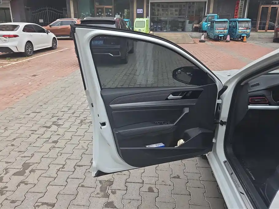 Volkswagen Lavida 2023