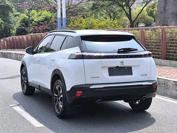 Peugeot 2008 2022