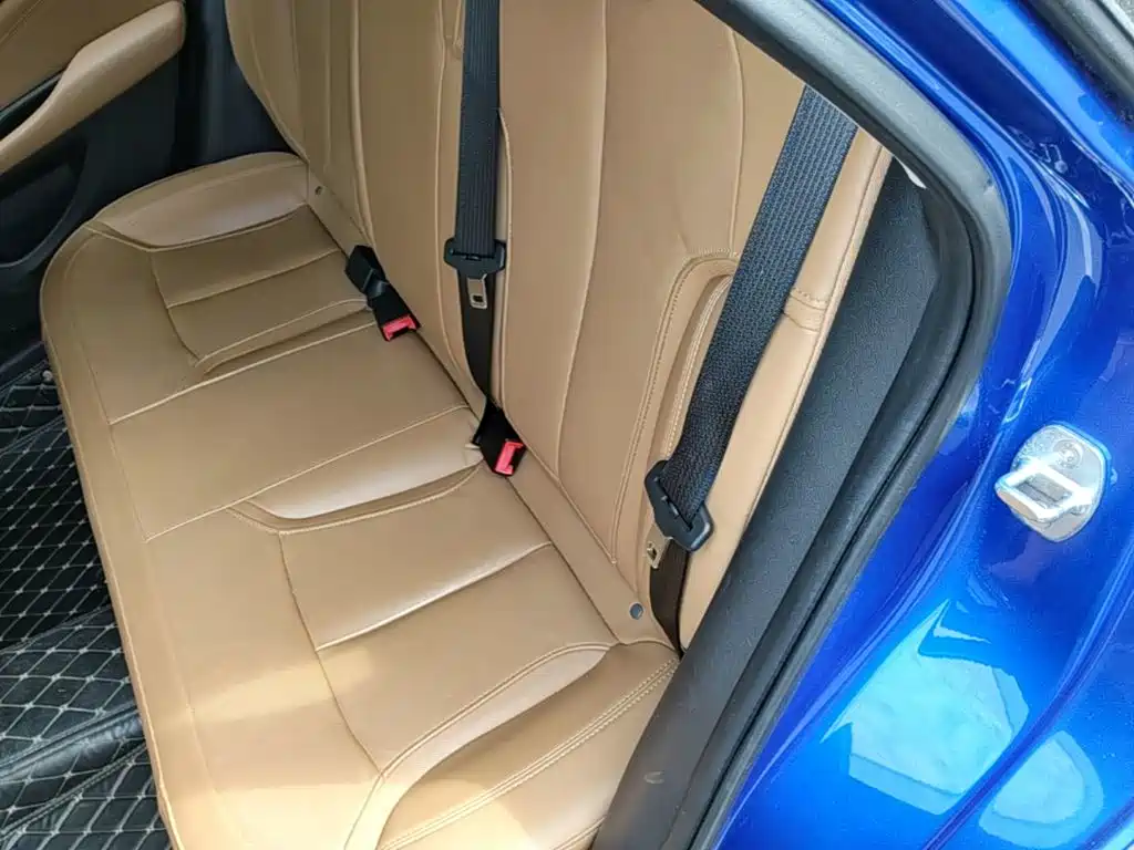 Buick Excelle 2019 — фото 17