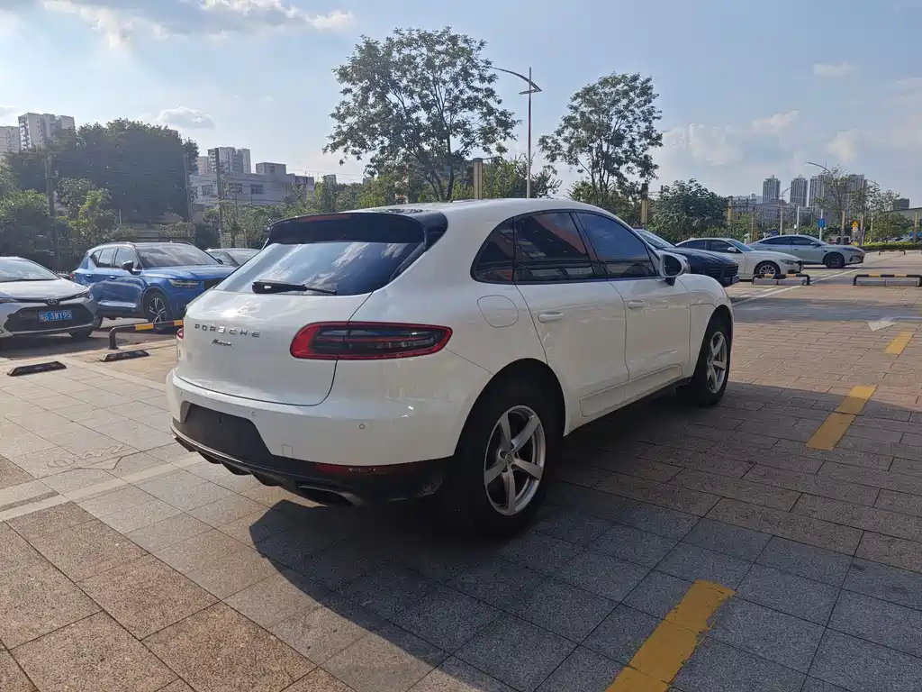 Porsche Macan 2015 — фото 6