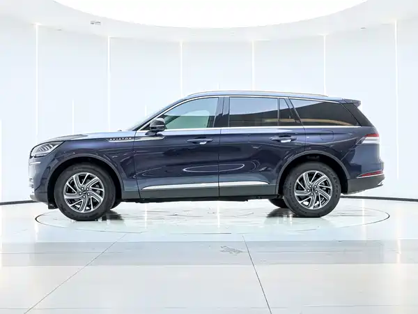 Lincoln Aviator 2024
