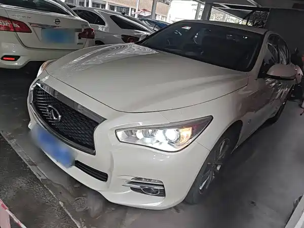Infiniti Q50L 2016
