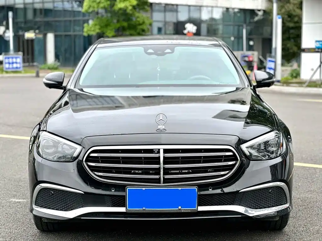 Mercedes-Benz E-Class 2021 — фото 2