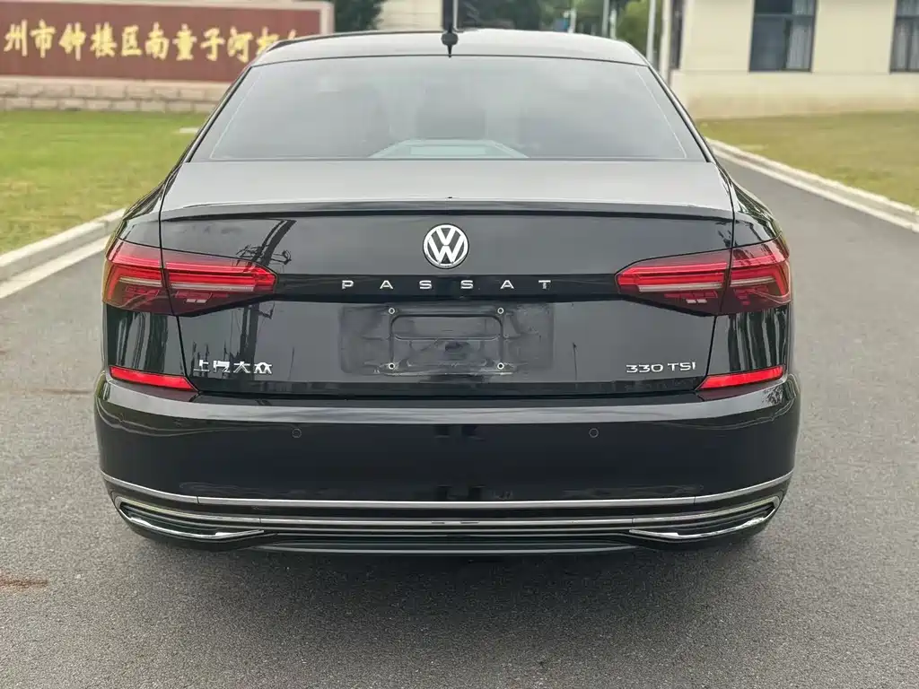 Volkswagen Passat 2019 — фото 9