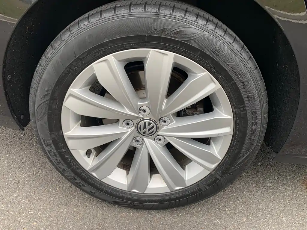 Volkswagen Passat 2019 — фото 14