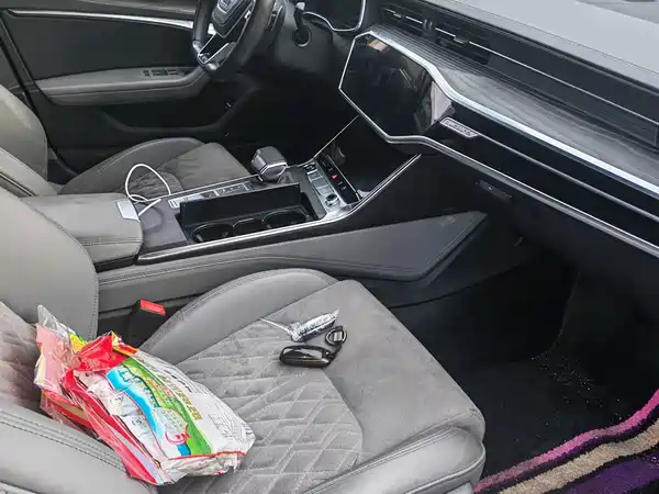 Audi A6L 2024