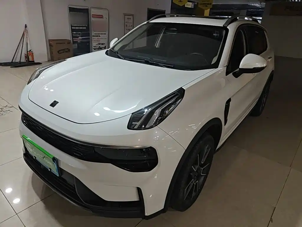 Lynk & Co 01 2023