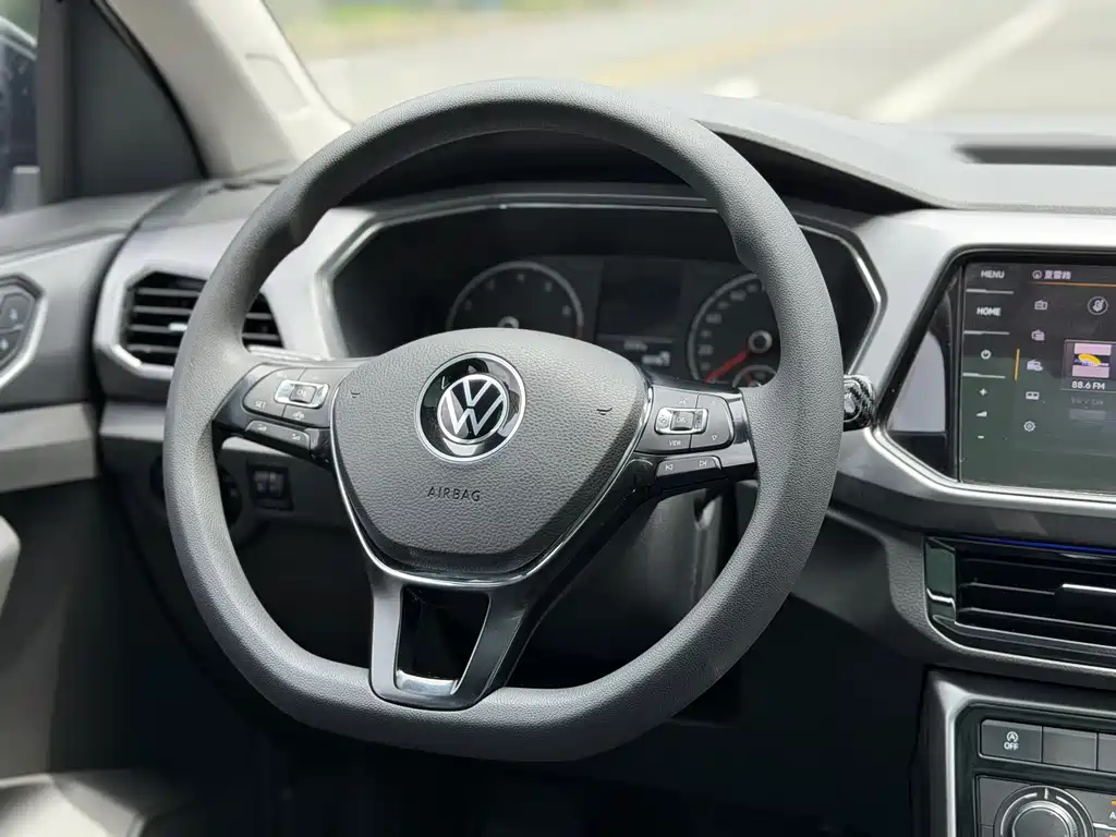 Volkswagen T-Cross 2021 — фото 15
