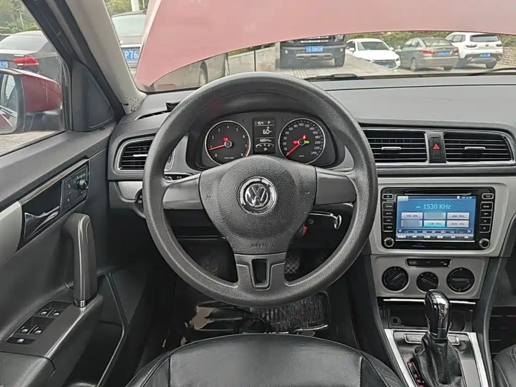 Volkswagen Gran Lavida 2015 — фото 11