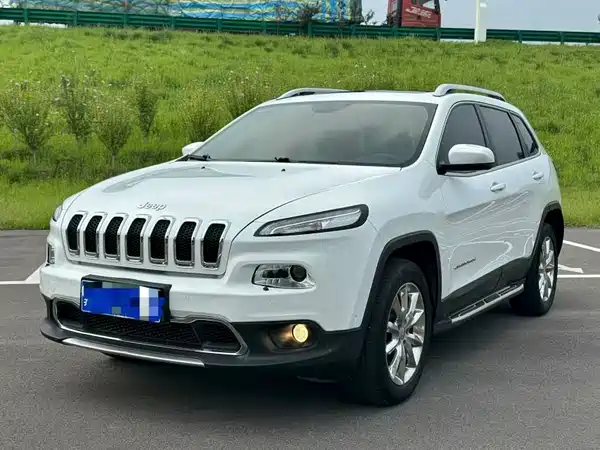 Jeep Cherokee 2016